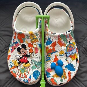 🧡💙Mickey Mouse Play in the Park Clogs for Adults by Crocs- Disneyland🧡💙